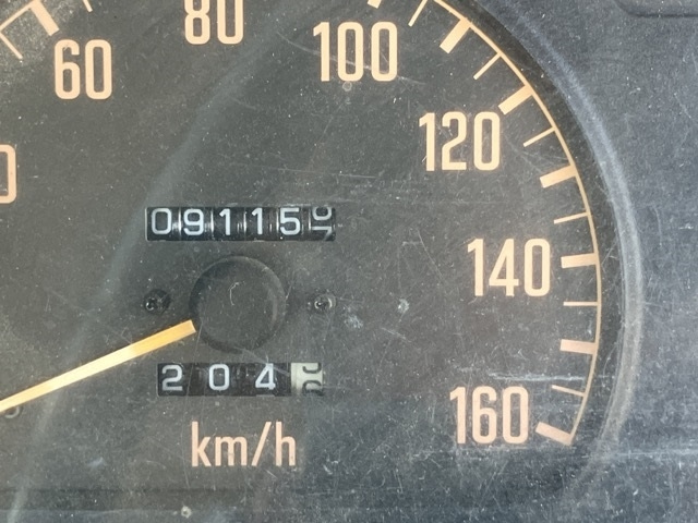 NHR69EA-7420382 - ISUZU ELF TRUCK (White - 1996)