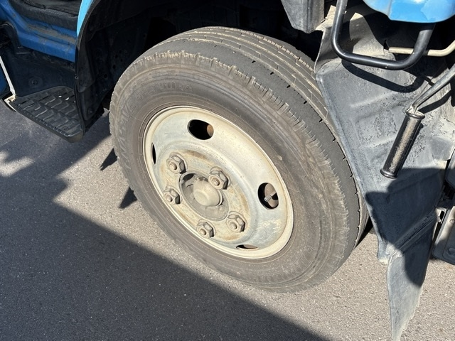 NKR66E-7562984 - ISUZU ELF TRUCK (Blue - 2001)