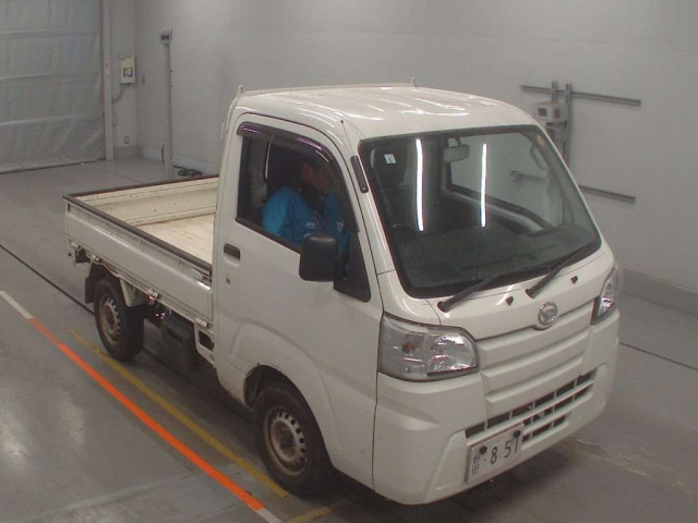 S510P-0185213 - DAIHATSU HIJET TRUCK (White - 2018)