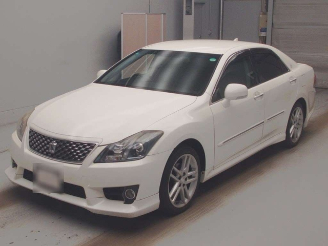 GRS200-0052798 - TOYOTA CROWN (White - 2010)