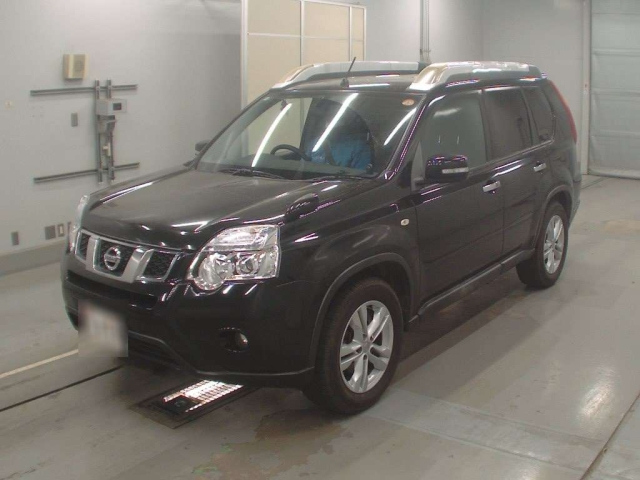 NT31-203000 - NISSAN X-TRAIL (Black - 2010)