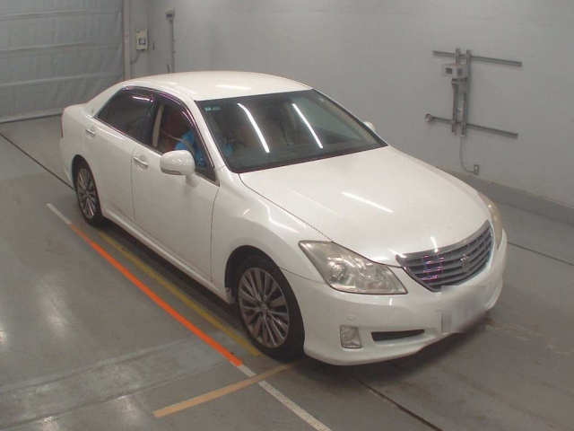 GRS200-0016358 - TOYOTA CROWN (Pearl White - 2008)