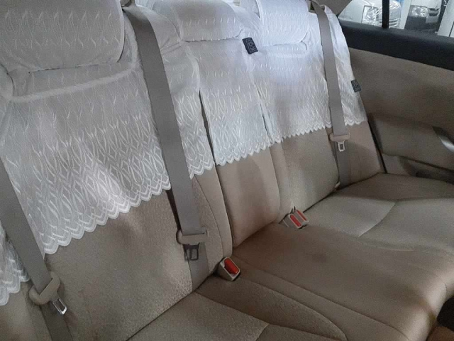 GRS200-0061755 - TOYOTA CROWN (White - 2011)