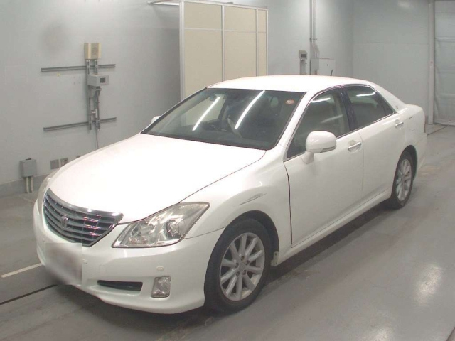 GRS202-0009947 - TOYOTA CROWN (White - 2008)