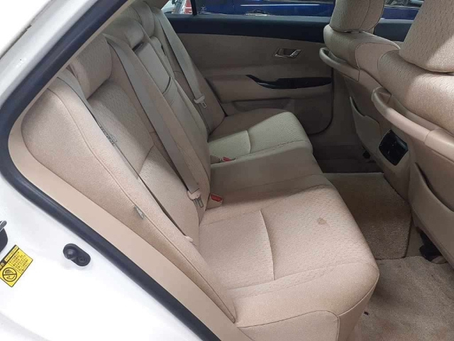 GRS202-0009947 - TOYOTA CROWN (White - 2008)