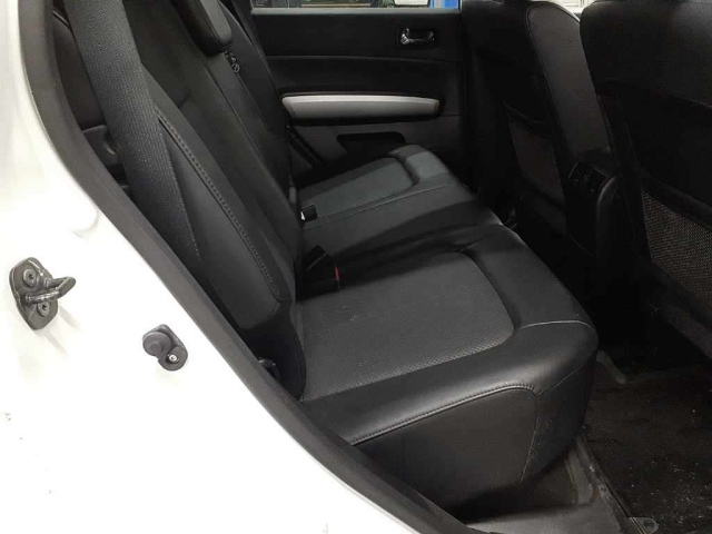 NT31-308147 - NISSAN X-TRAIL (White - 2013)