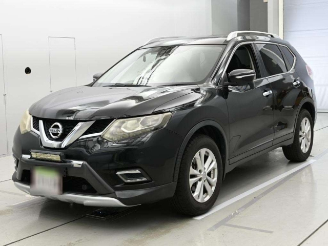 NT32-508960 - NISSAN X-TRAIL (Black - 2014)