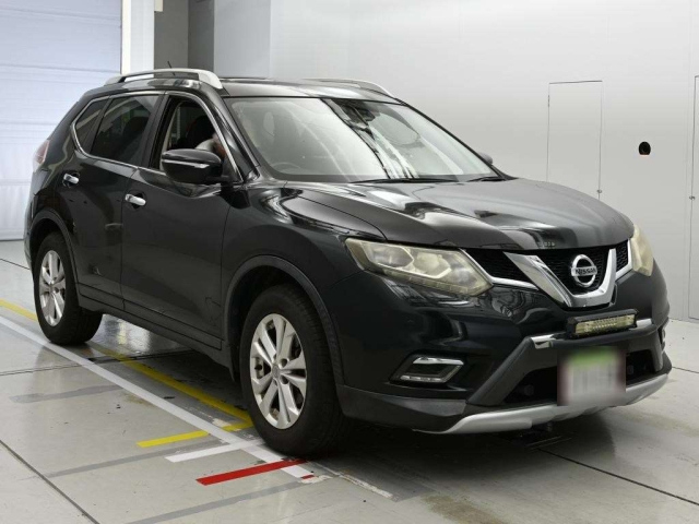 NT32-508960 - NISSAN X-TRAIL (Black - 2014)