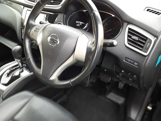 NT32-508960 - NISSAN X-TRAIL (Black - 2014)