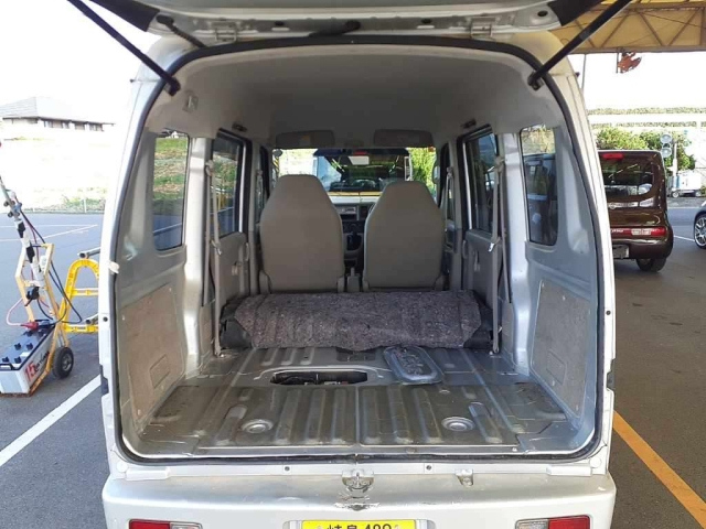 DA64V-502753 - SUZUKI EVERY VAN (Silver - 2011)