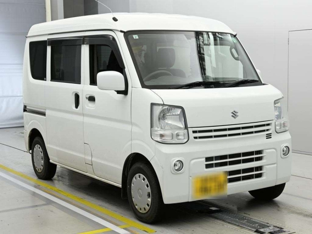 DA17V-180901 - SUZUKI EVERY VAN (White - 2016)