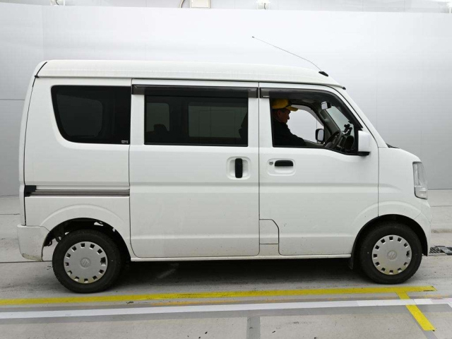 DA17V-180901 - SUZUKI EVERY VAN (White - 2016)