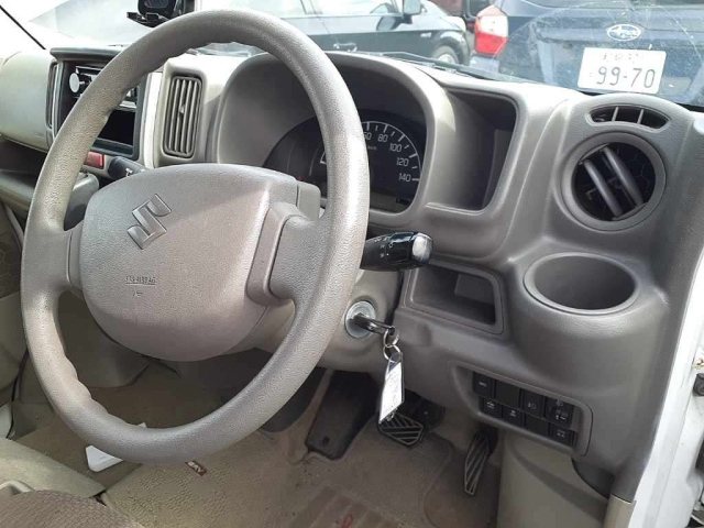 DA17V-180901 - SUZUKI EVERY VAN (White - 2016)