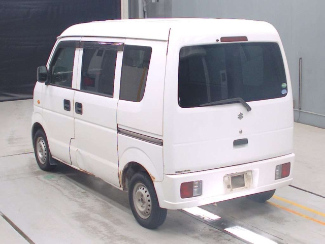 DA64V-821607 - SUZUKI EVERY VAN (White - 2014)