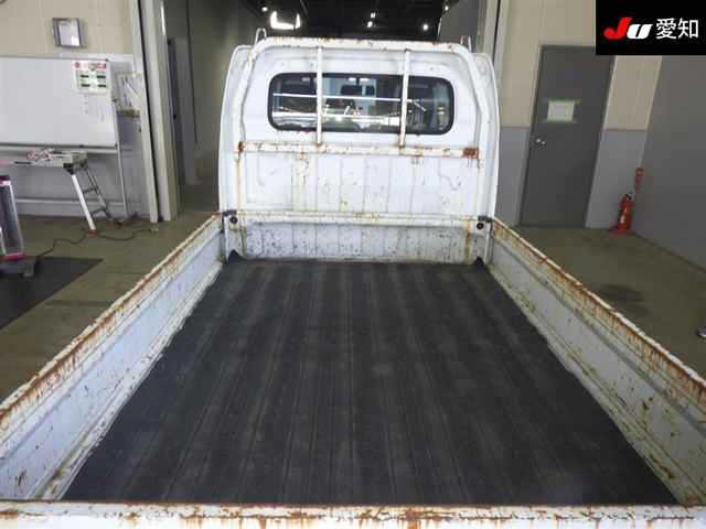 DA63T-538711 - SUZUKI CARRY TRUCK (White - 2008)