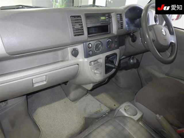 DA64V-206852 - SUZUKI EVERY VAN (White - 2007)