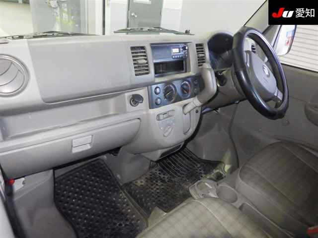 DA64V-312633 - SUZUKI EVERY VAN (White - 2008)