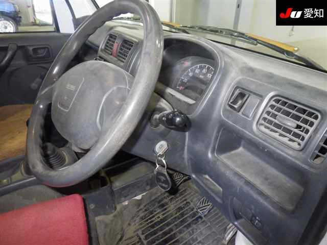 DG63T-416990 - MAZDA SCRUM TRUCK (White - 2007)