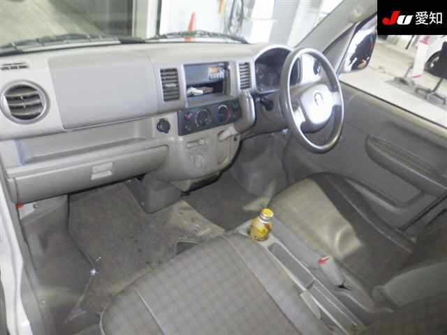 DA64V-768543 - SUZUKI EVERY VAN (White - 2004)