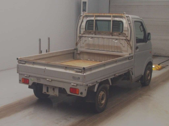 DA63T-437535 - SUZUKI CARRY TRUCK (Silver - 2006)