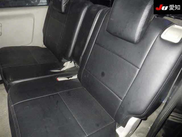 DA64V-822601 - SUZUKI EVERY VAN (Black - 2013)