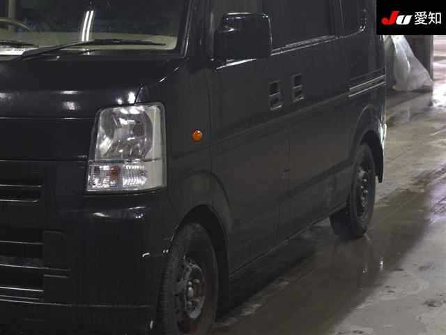 DA64V-822601 - SUZUKI EVERY VAN (Black - 2013)