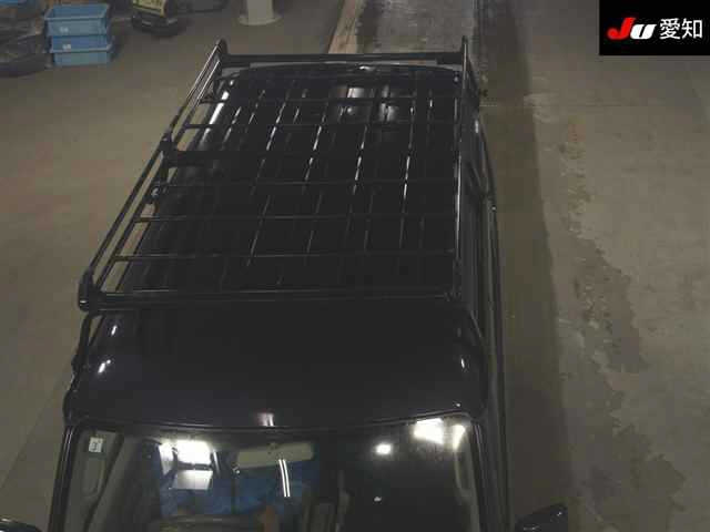DA64V-822601 - SUZUKI EVERY VAN (Black - 2013)