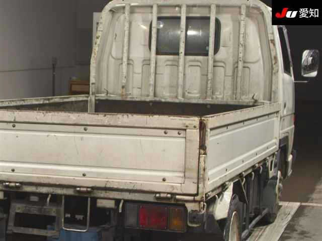 NKR58E-7255816 - ISUZU ELF TRUCK (White - 1992)