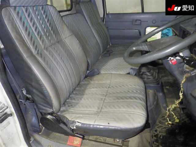 NKR58E-7255816 - ISUZU ELF TRUCK (White - 1992)