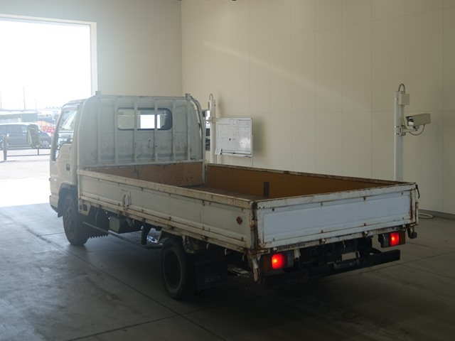 NKR66L-7400676 - ISUZU ELF TRUCK (White - 1993)