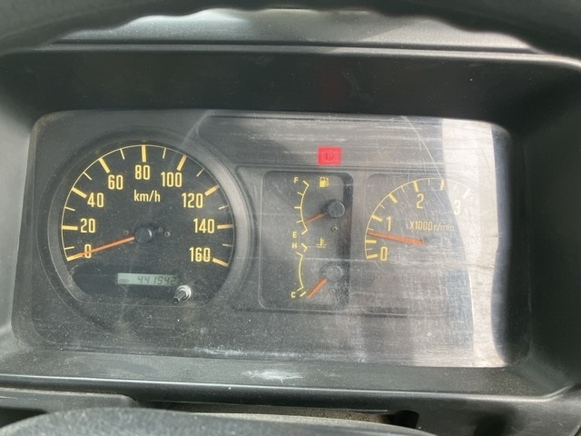 NKR66E-7553680 - ISUZU ELF TRUCK (Blue - 2000)