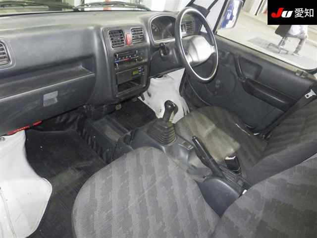 DA63T-553596 - SUZUKI CARRY TRUCK (White - 2008)