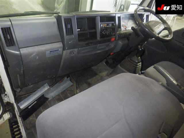 NHS85A-7005164 - ISUZU ELF TRUCK (White - 2012)